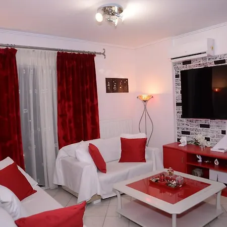 아파트 Pantelia Luxmax Experience *