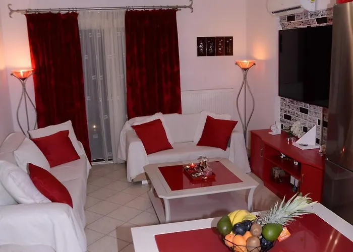 Pantelia Luxmax Experience 아파트 루트라키